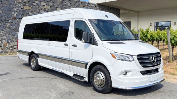 ventura employee shuttle van service